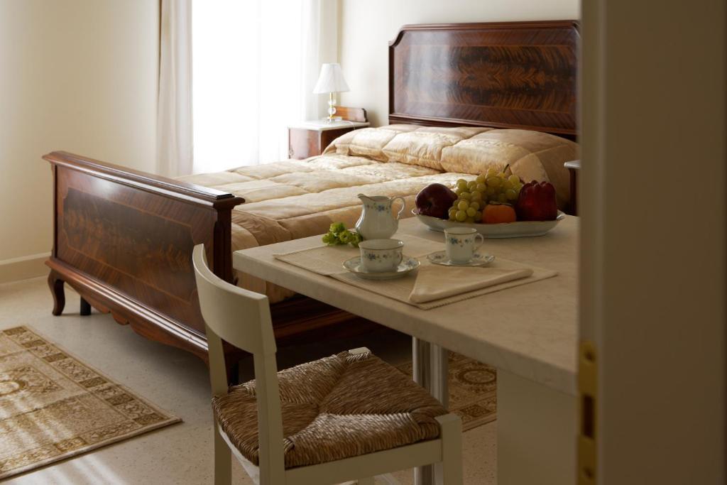 Barchessa Levi Morenos B&B Mira  Quarto foto